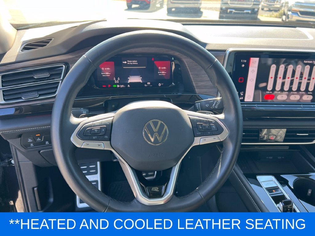 2025 Volkswagen Atlas 2.0T SEL Premium R-Line