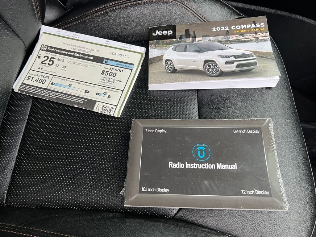 2022 Jeep Compass Latitude Lux