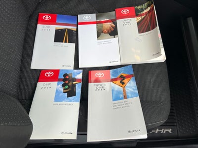 2019 Toyota C-HR XLE