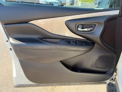 2017 Nissan Murano SV