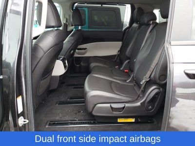 2022 Kia Carnival EX