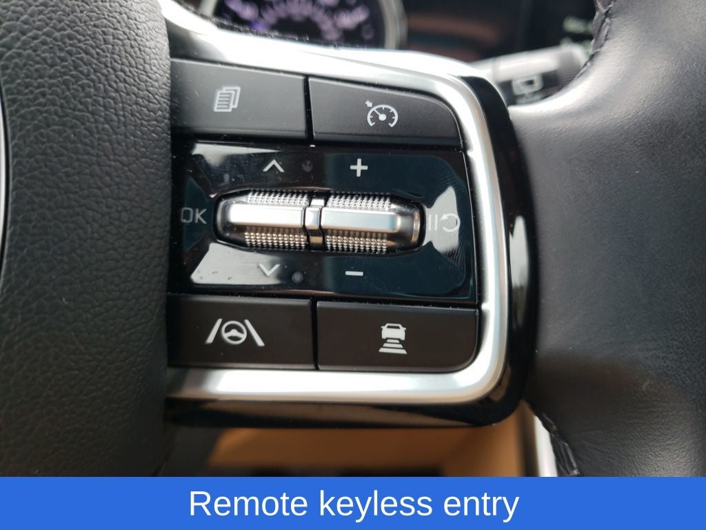 2024 Kia Carnival EX