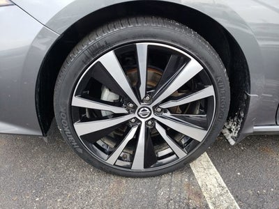 2020 Nissan Altima 2.0 SR