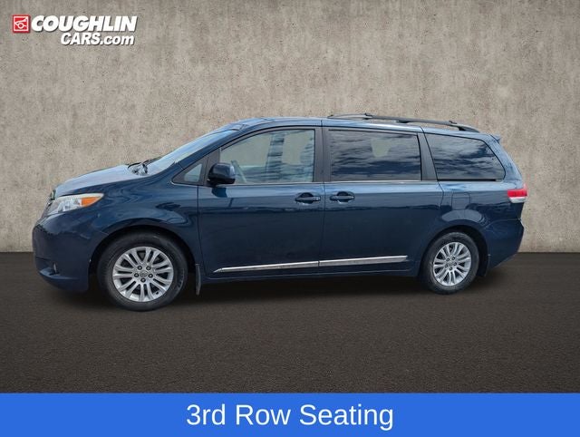 2011 Toyota Sienna XLE