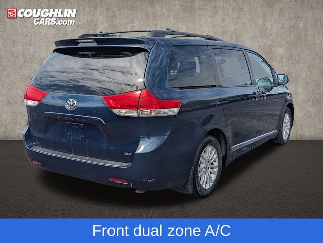 2011 Toyota Sienna XLE