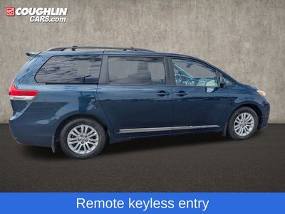 2011 Toyota Sienna XLE