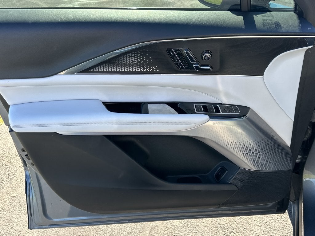 2023 Cadillac LYRIQ RWD Luxury