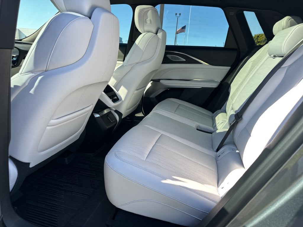 2023 Cadillac LYRIQ RWD Luxury