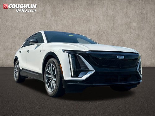 2024 Cadillac LYRIQ Sport 2