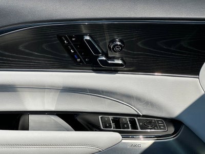 2024 Cadillac LYRIQ Sport 2
