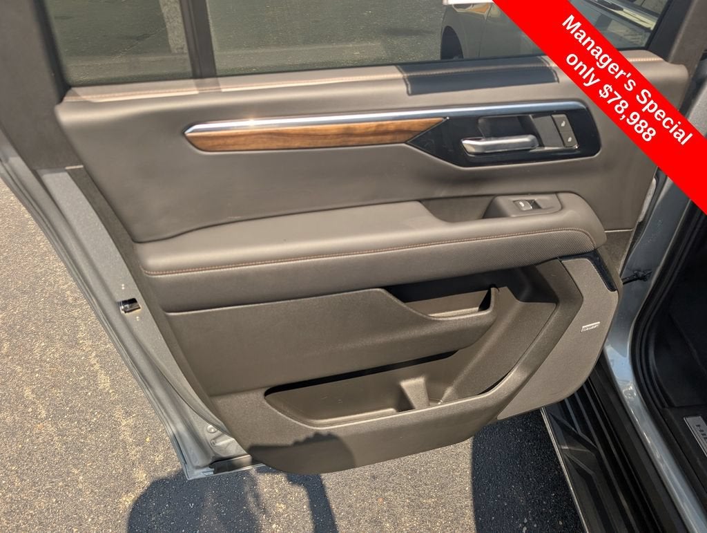 2025 Chevrolet Suburban High Country