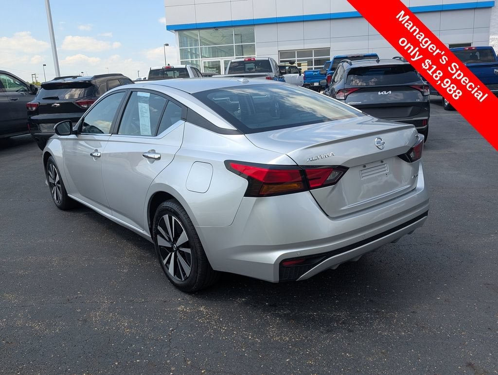 2021 Nissan Altima 2.5 SV