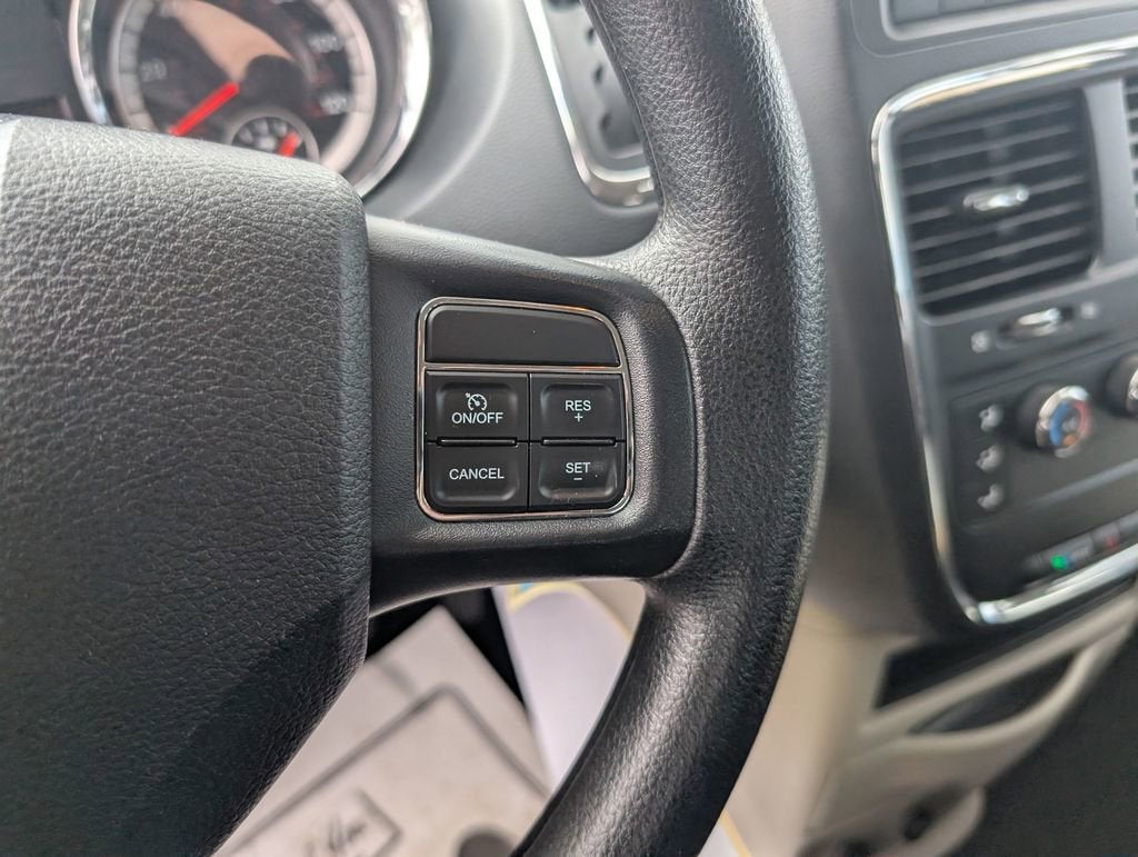 2016 Dodge Grand Caravan American Value Pkg