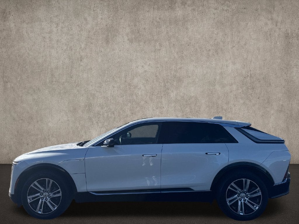 2024 Cadillac LYRIQ Tech