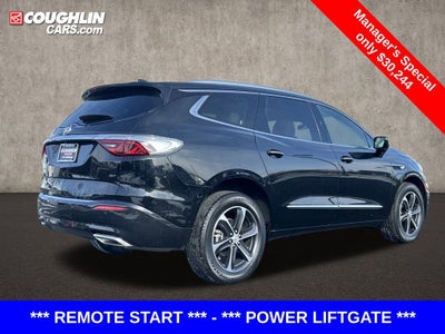 2022 Buick Enclave Essence
