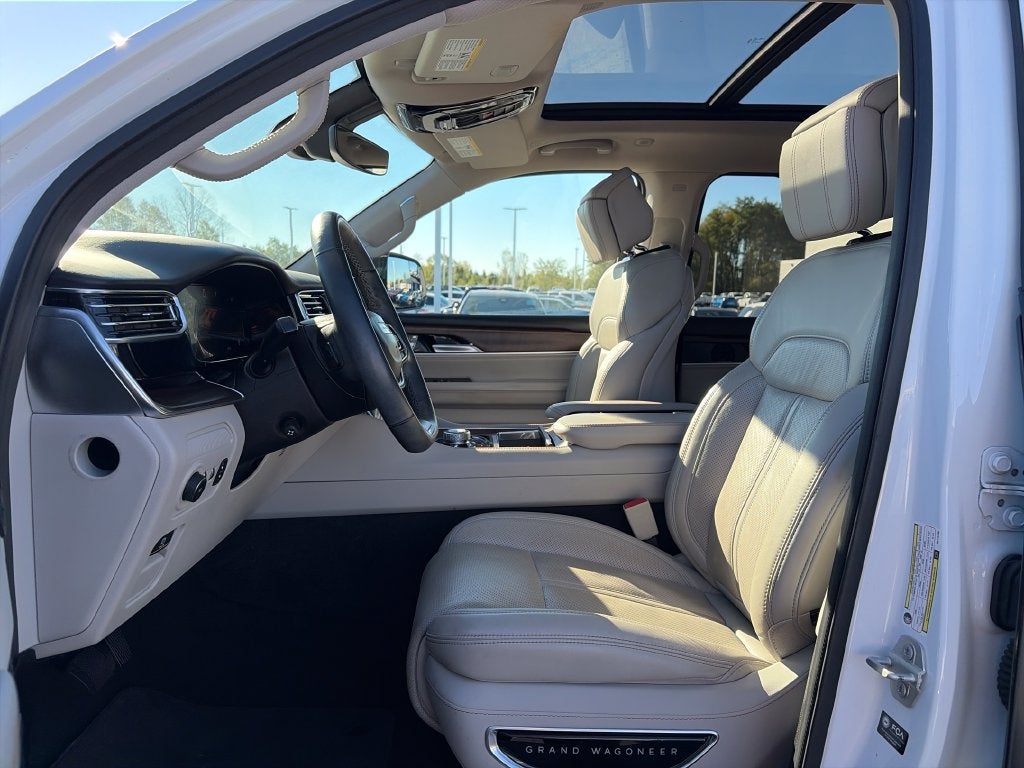 2024 Jeep Grand Wagoneer Base