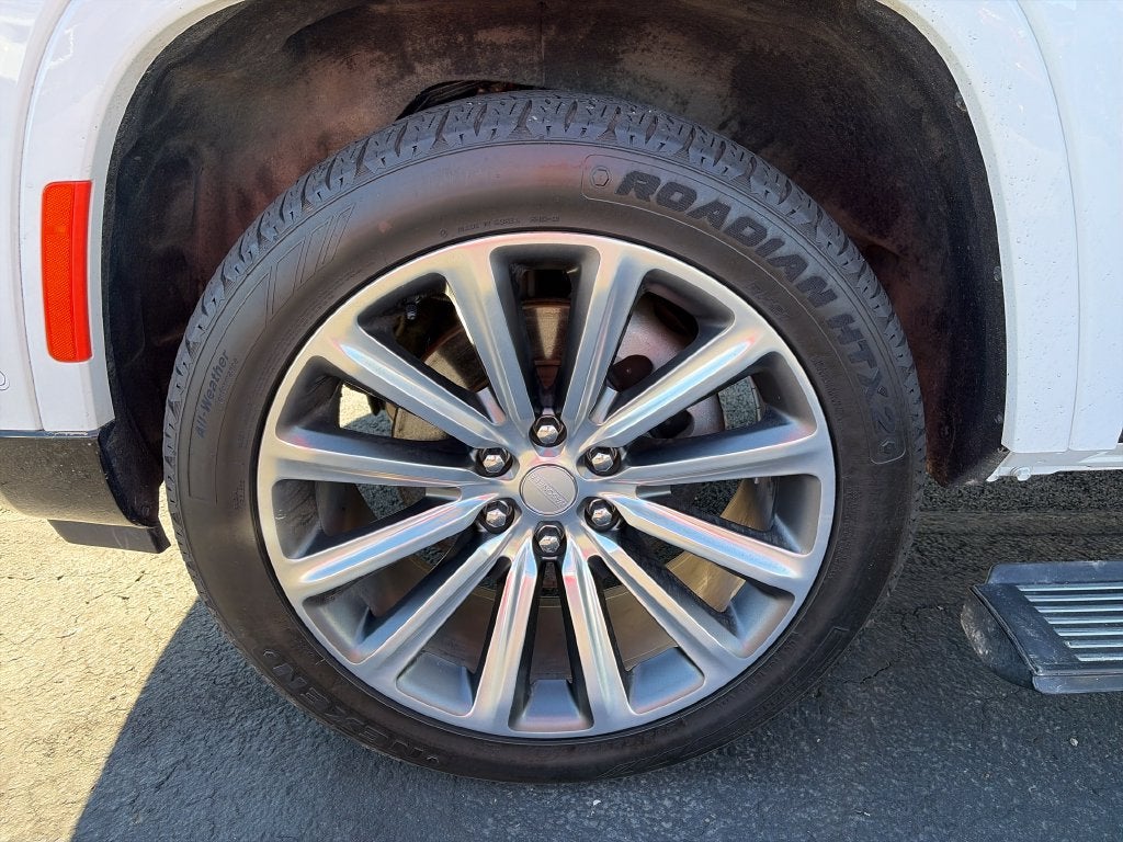 2024 Jeep Grand Wagoneer Base