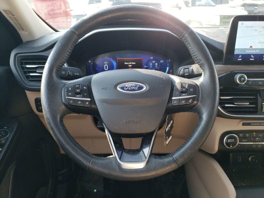 2020 Ford Escape Titanium Hybrid