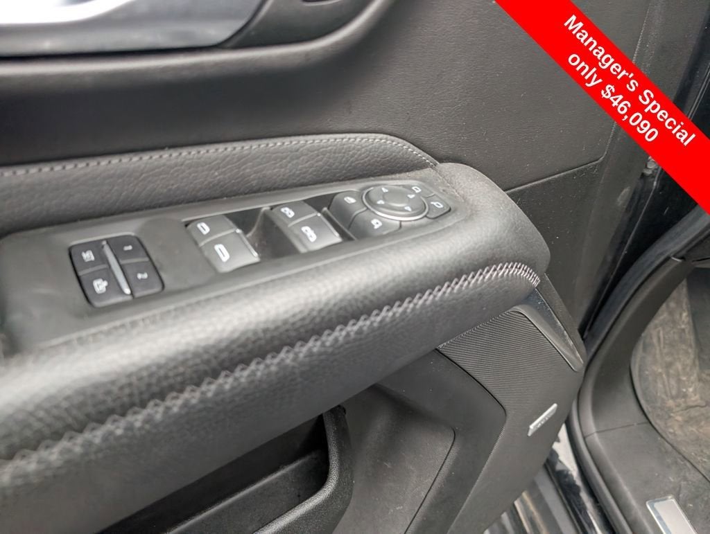 2022 GMC Yukon XL Denali