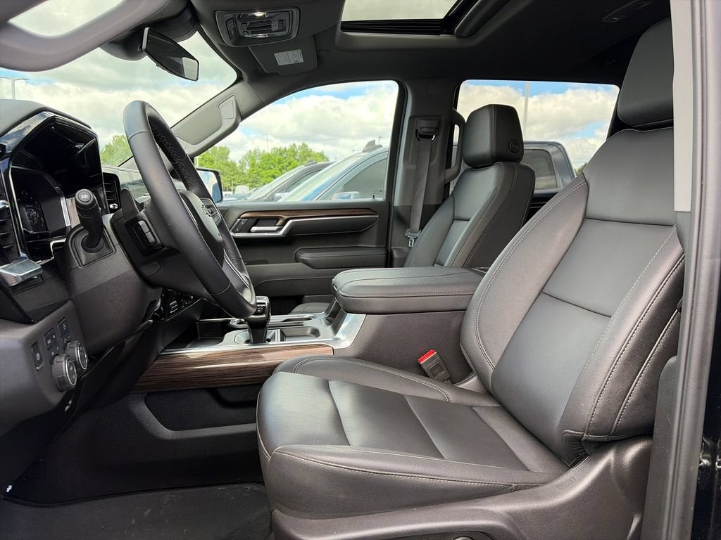 2025 Chevrolet Silverado 1500 LT Trail Boss