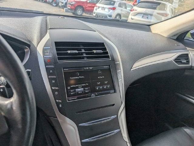 2013 Lincoln MKZ Base