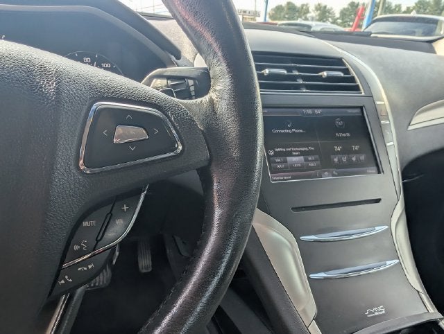 2013 Lincoln MKZ Base