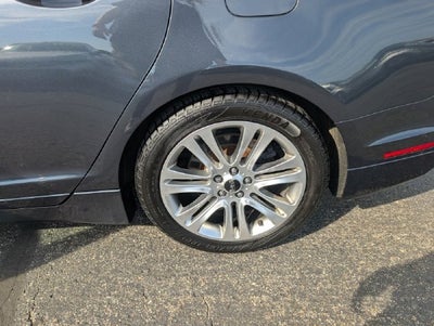 2013 Lincoln MKZ Base