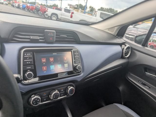 2024 Nissan Versa SV