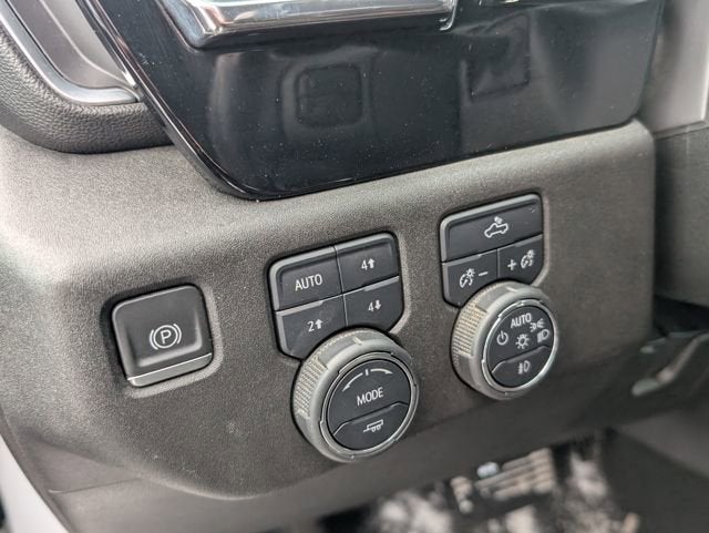 2024 Chevrolet Silverado 3500 HD LT DRW