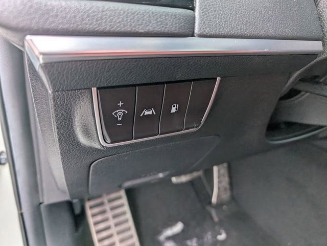 2023 Kia Stinger GT-Line